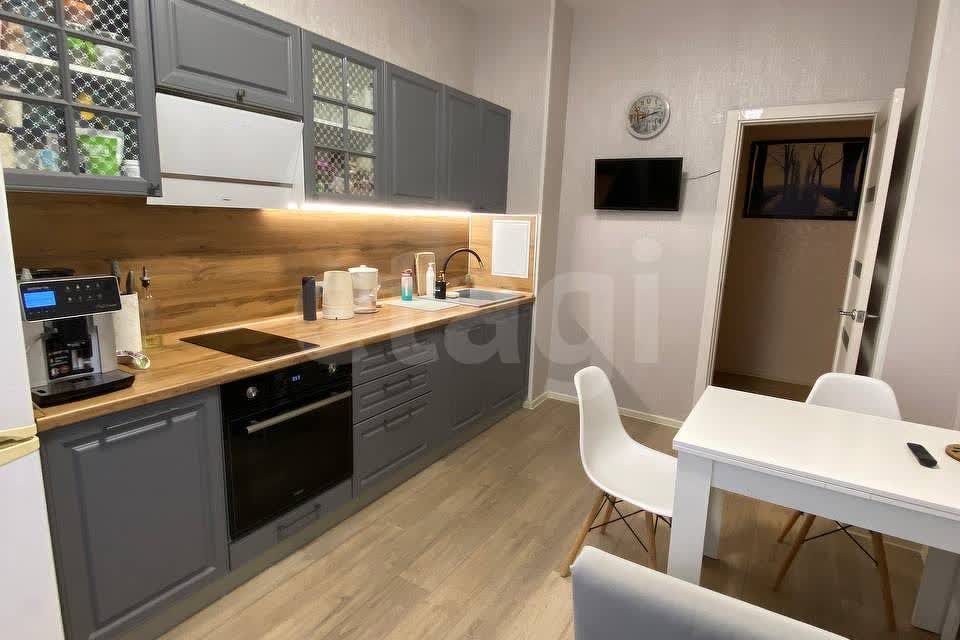 Продаётся 3-комнатная квартира, 71.3 м²