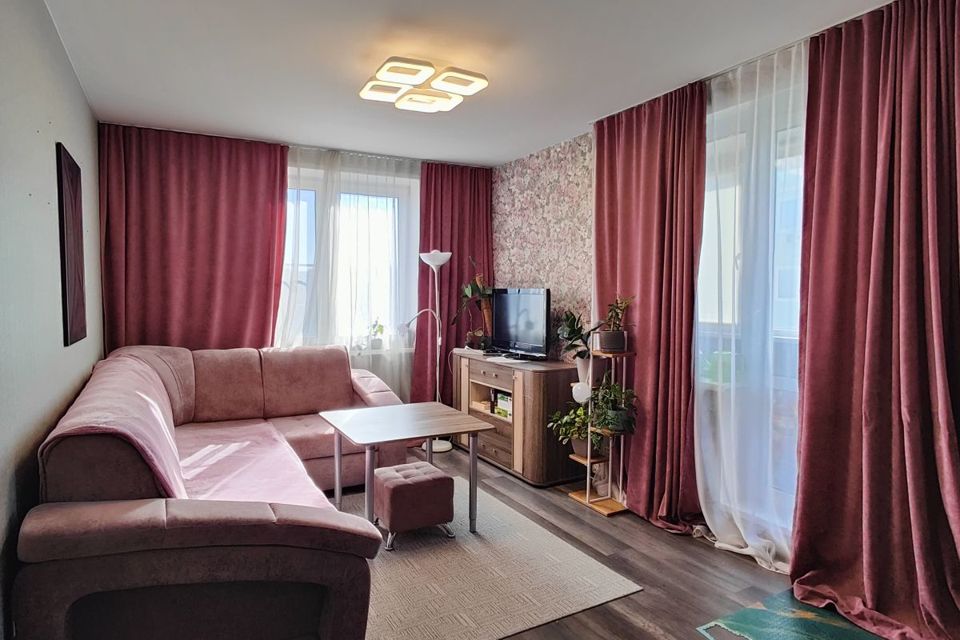 Продаётся 4-комнатная квартира, 78.3 м²