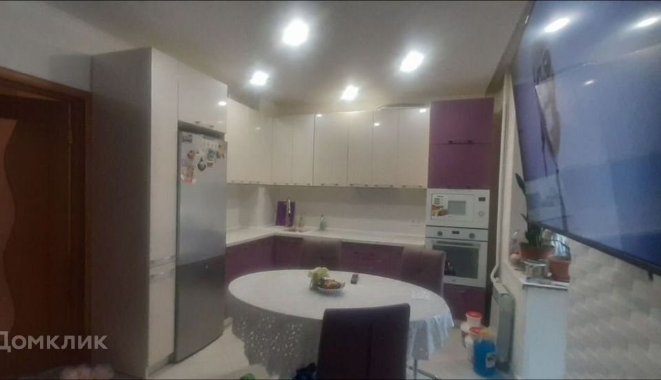 Продаётся 3-комнатная квартира, 83 м²