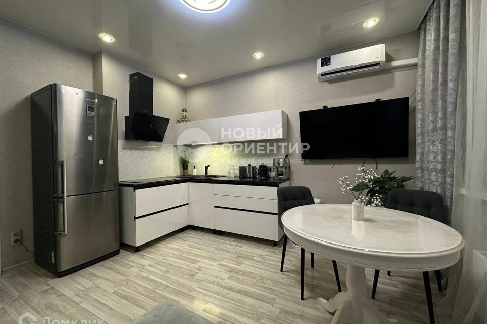 Продаётся 2-комнатная квартира, 66.9 м²