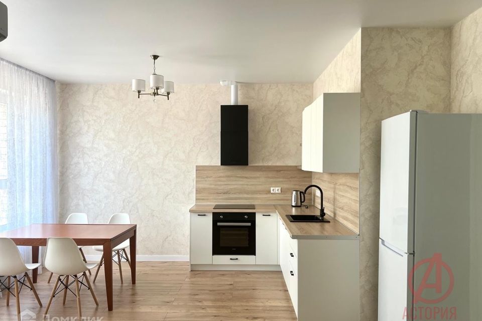 Сдаётся 2-комнатная квартира, 60 м²
