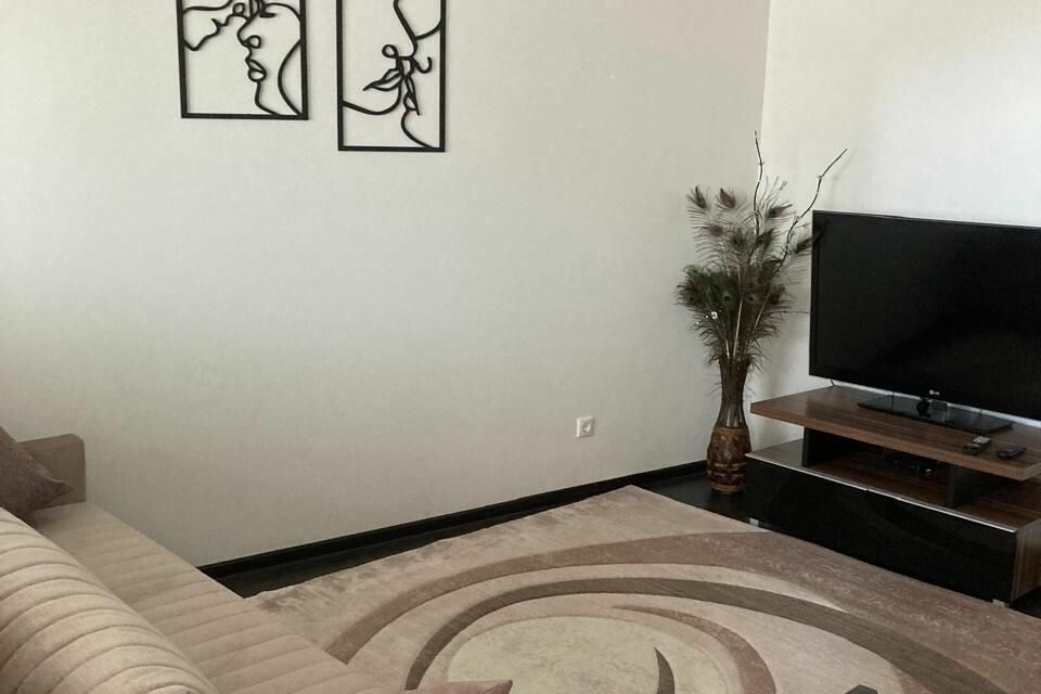 Сдаётся 1-комнатная квартира, 45 м²