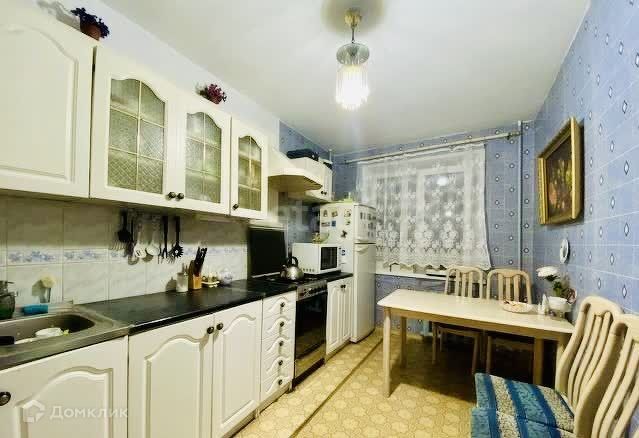 Продаётся 6-комнатная квартира, 125 м²