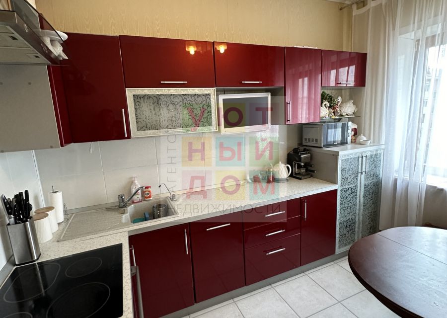 Продаётся 3-комнатная квартира, 64 м²