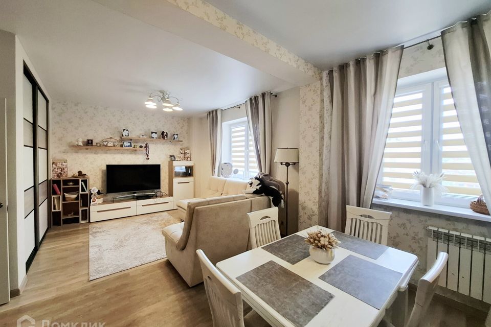 Продаётся 3-комнатная квартира, 80 м²