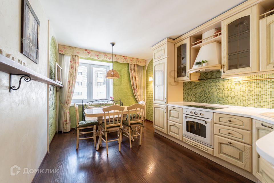 Сдаётся 3-комнатная квартира, 88 м²