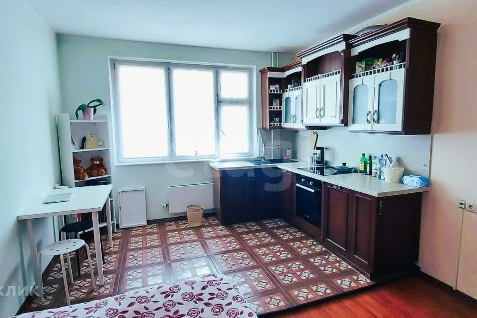 Продаётся 1-комнатная квартира, 37.5 м²