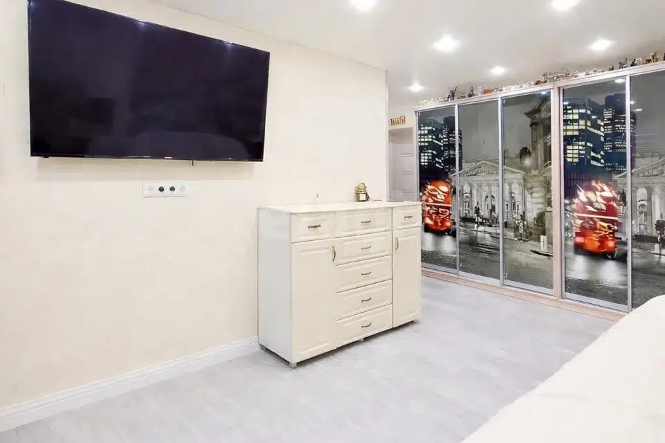 Продаётся 3-комнатная квартира, 57.2 м²
