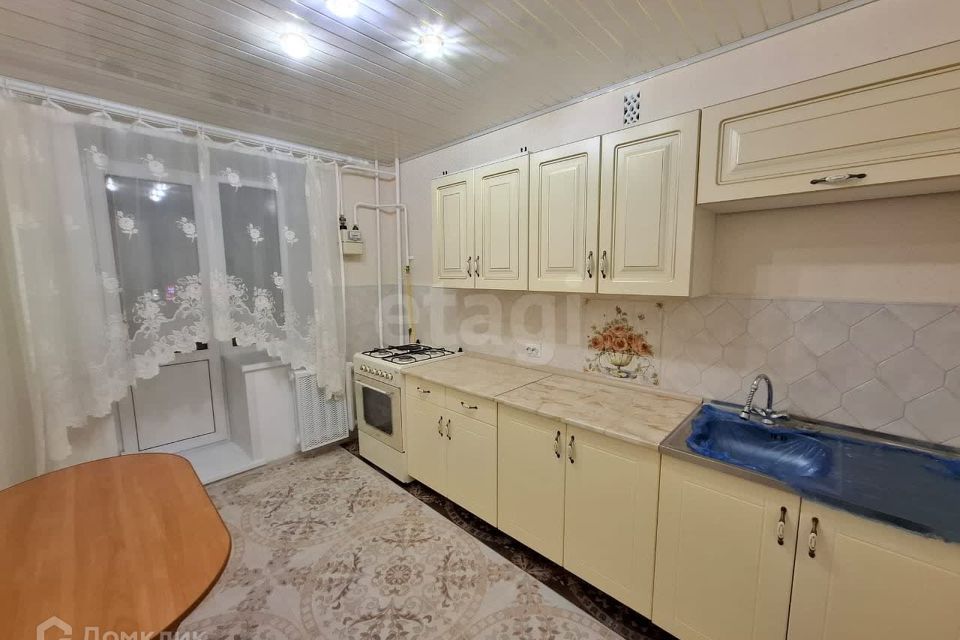 Сдаётся 2-комнатная квартира, 47.4 м²