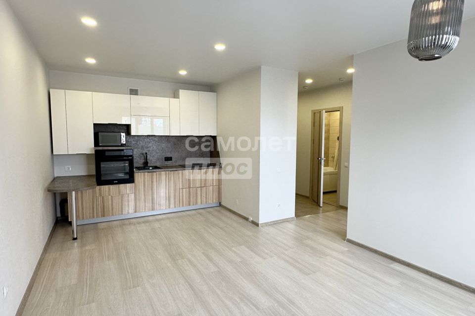 Продаётся 2-комнатная квартира, 42.7 м²