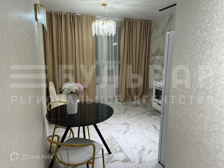 Сдаётся 1-комнатная квартира, 38 м²
