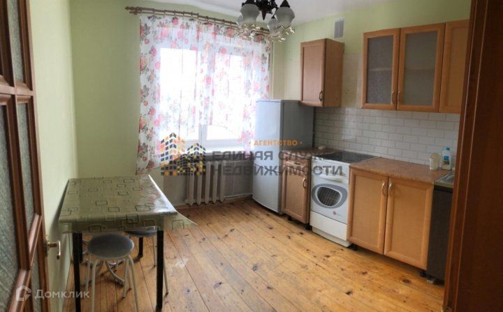 Сдаётся 2-комнатная квартира, 55 м²
