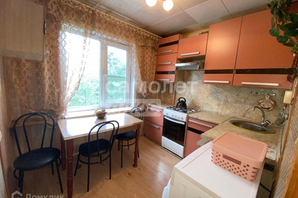 Продаётся 3-комнатная квартира, 53.5 м²