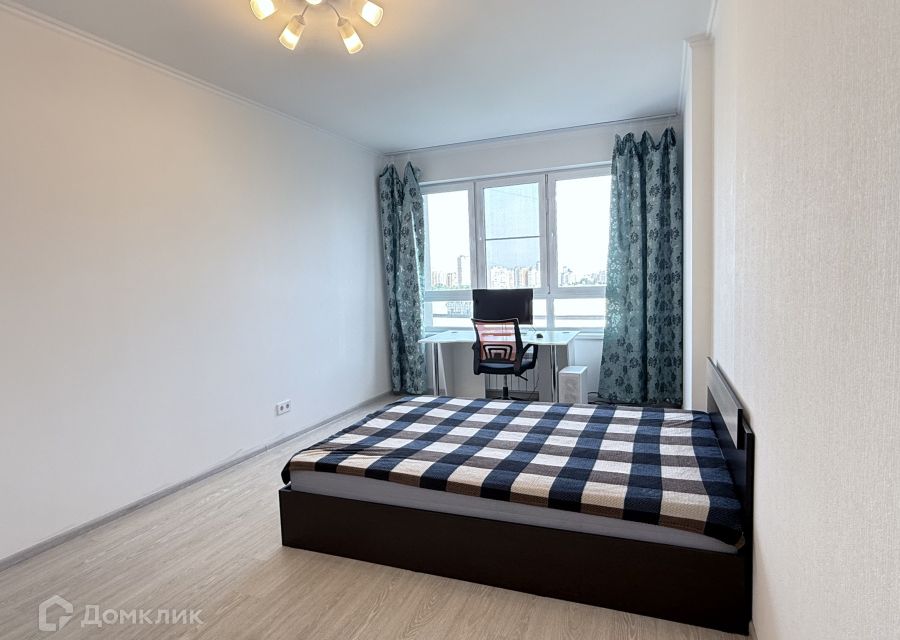 Продаётся 3-комнатная квартира, 72.2 м²