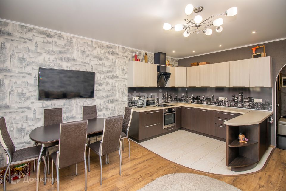 Продаётся 1-комнатная квартира, 55.1 м²