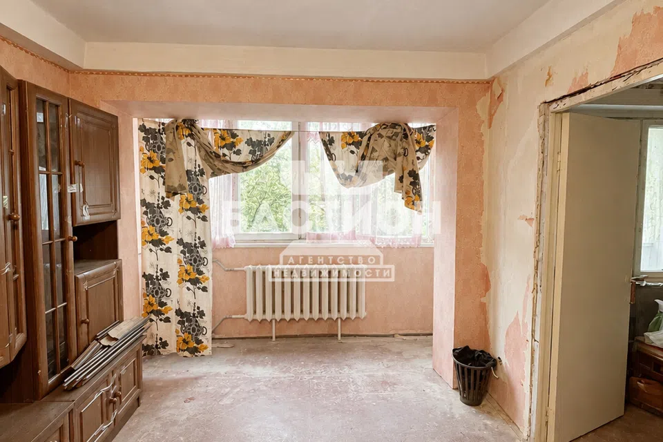 Продаётся 3-комнатная квартира, 57.7 м²