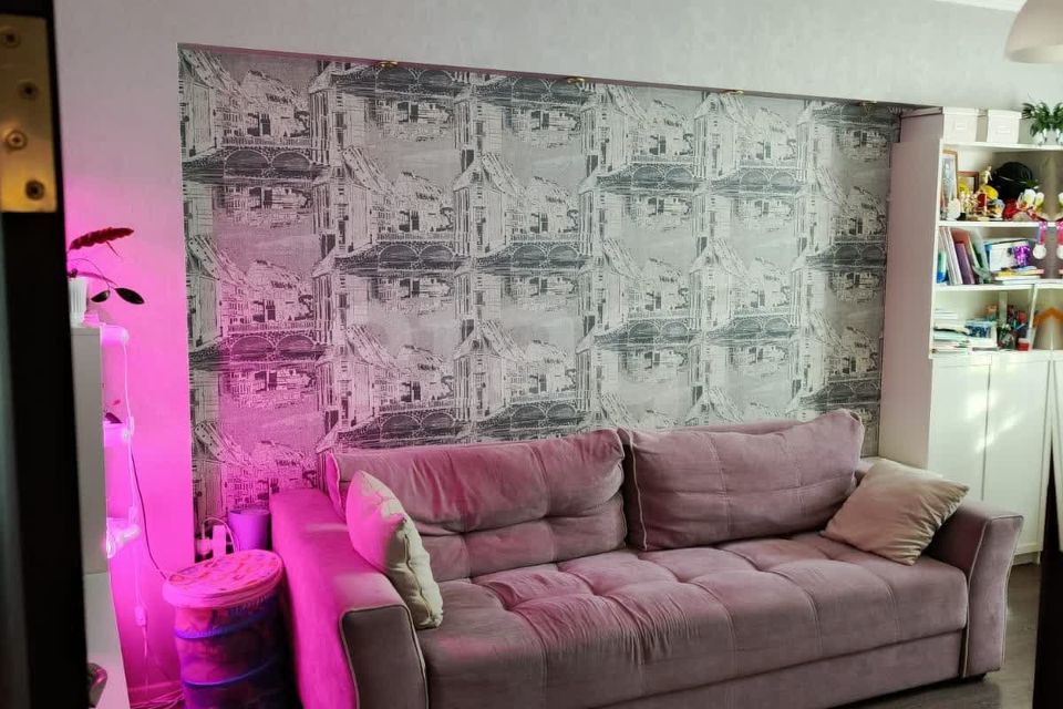 Продаётся 2-комнатная квартира, 51.9 м²