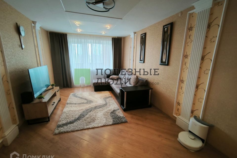 Продаётся 4-комнатная квартира, 81 м²