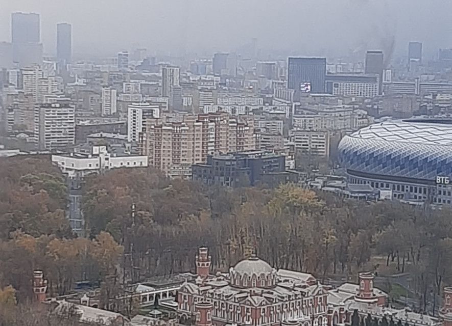 Продаётся 4-комнатная квартира, 134.4 м²