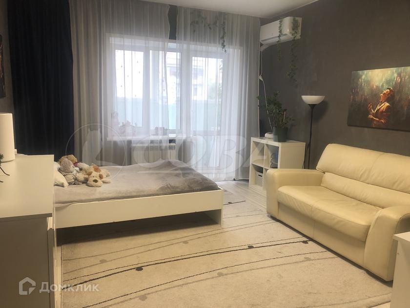 Продаётся 3-комнатная квартира, 103 м²