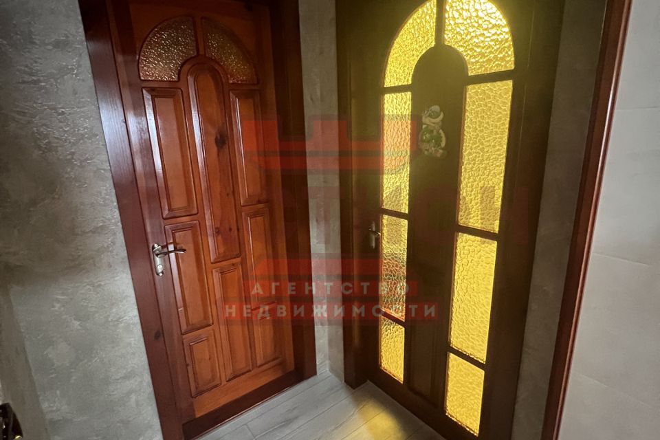 Продаётся 2-этажный дом, 250 м²