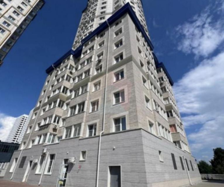 Продаётся 1-комнатная квартира, 35.6 м²