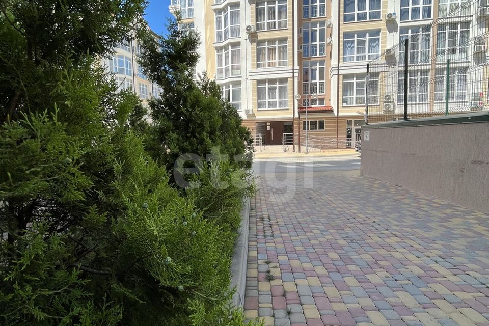 Продаётся 2-комнатная квартира, 80.5 м²