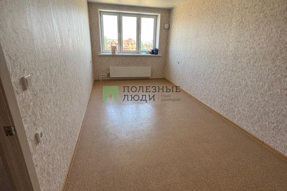 Продаётся 1-комнатная квартира, 35.6 м²