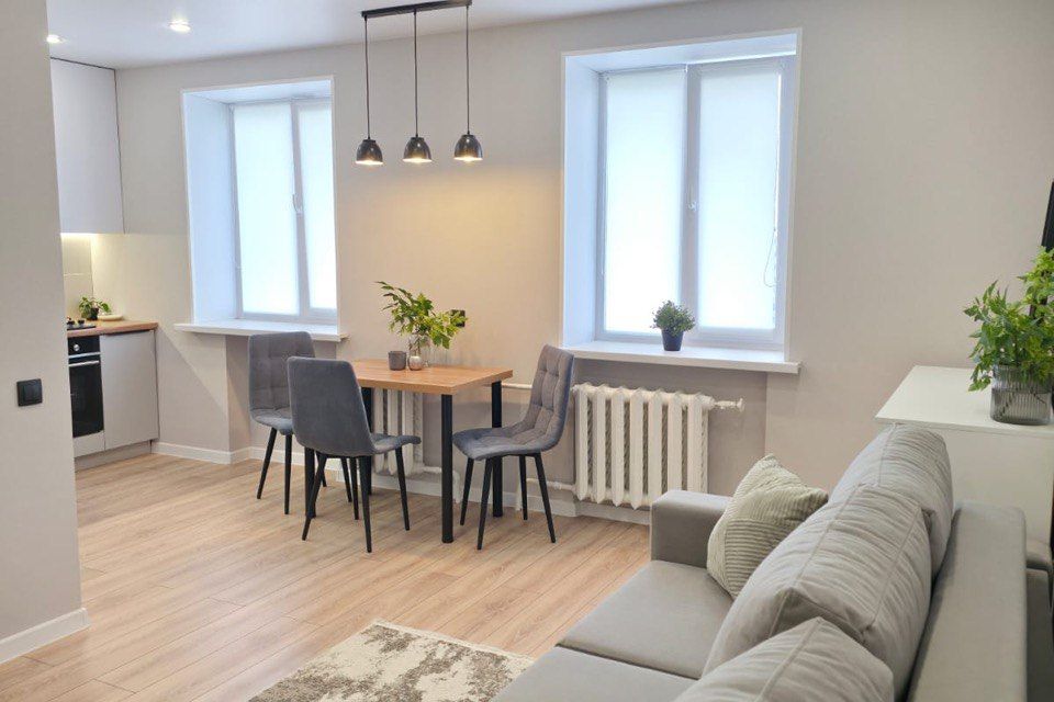 Продаётся 2-комнатная квартира, 57.4 м²