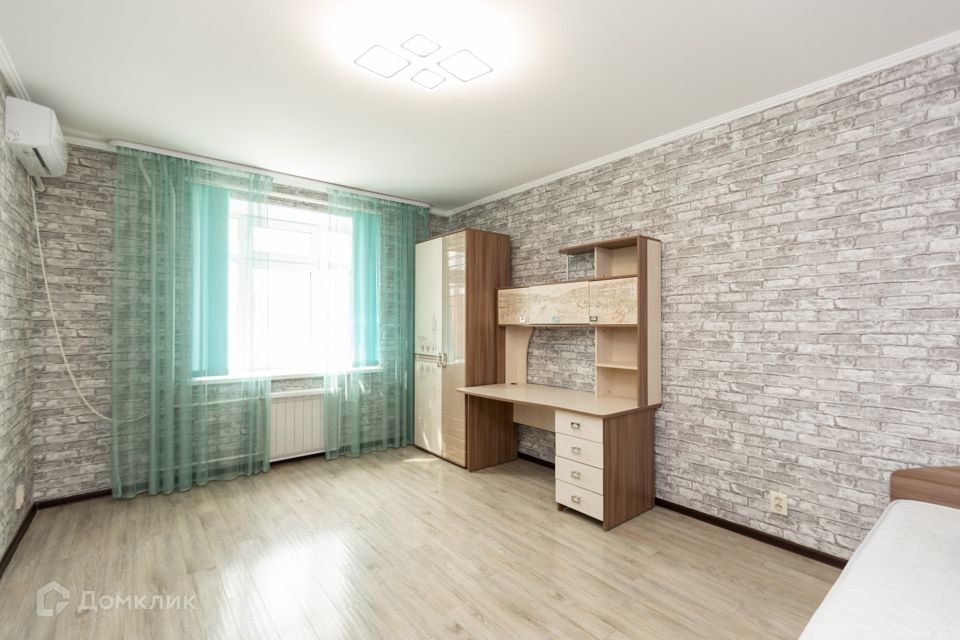 Продаётся 2-комнатная квартира, 70 м²