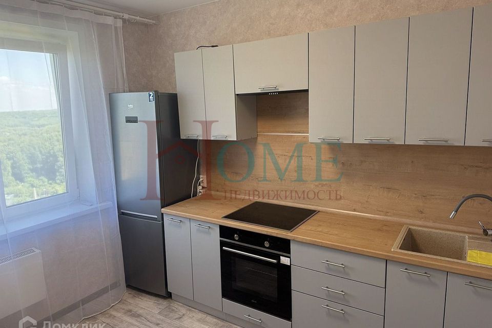 Сдаётся 2-комнатная квартира, 55 м²