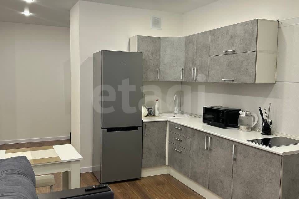 Сдаётся 2-комнатная квартира, 60 м²