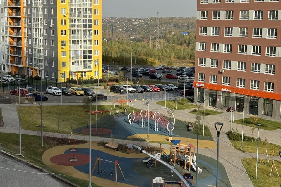 Продаётся 2-комнатная квартира, 56 м²