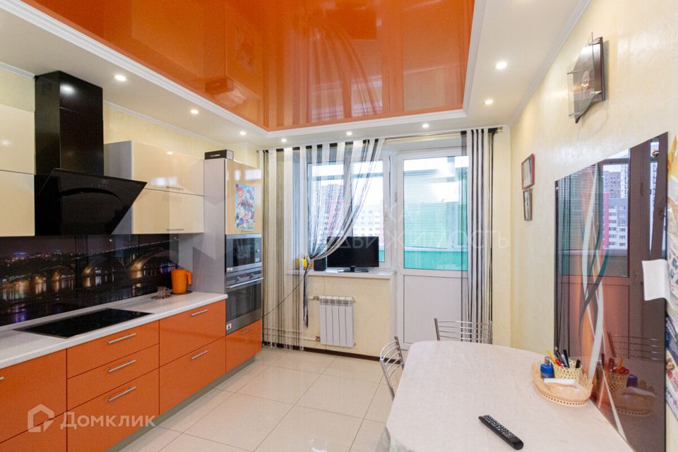 Продаётся 2-комнатная квартира, 75.5 м²