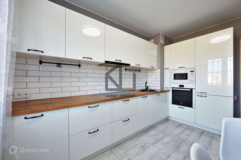Продаётся 2-комнатная квартира, 53.5 м²