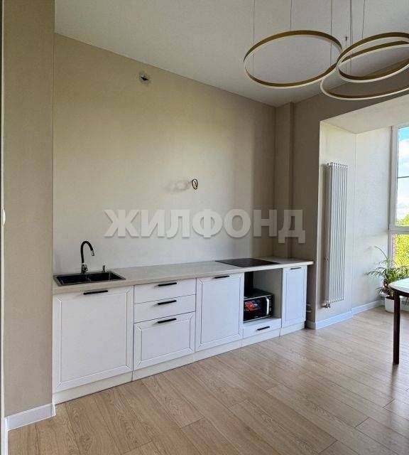 Продаётся 3-комнатная квартира, 85 м²