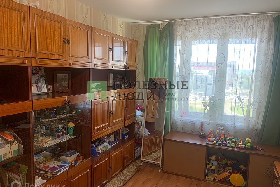 Продаётся 1-комнатная квартира, 42.2 м²