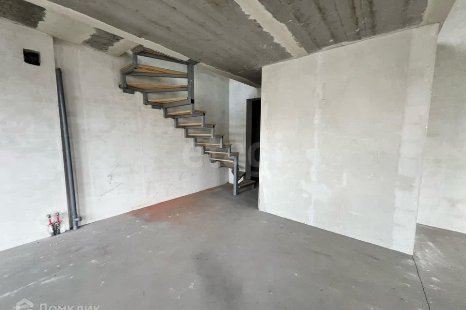 Продаётся 3-комнатная квартира, 82.9 м²