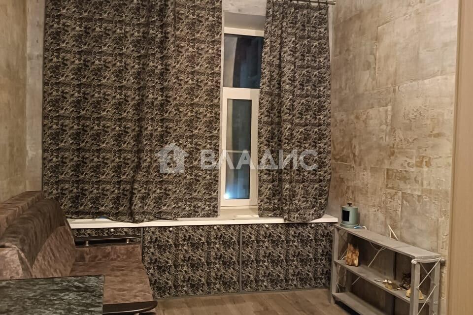 Продаётся комната в 1-комн. квартире, 16.4 м²