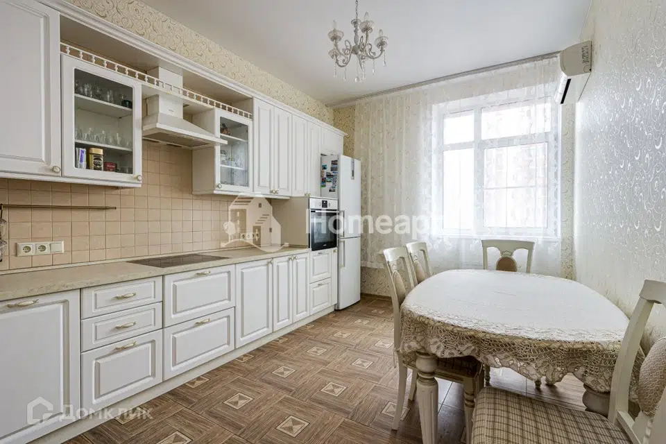 Продаётся 3-комнатная квартира, 96.7 м²