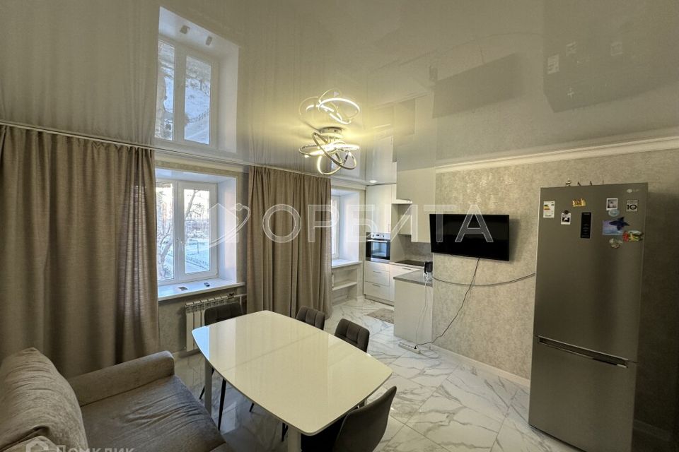 Продаётся 3-комнатная квартира, 67.8 м²