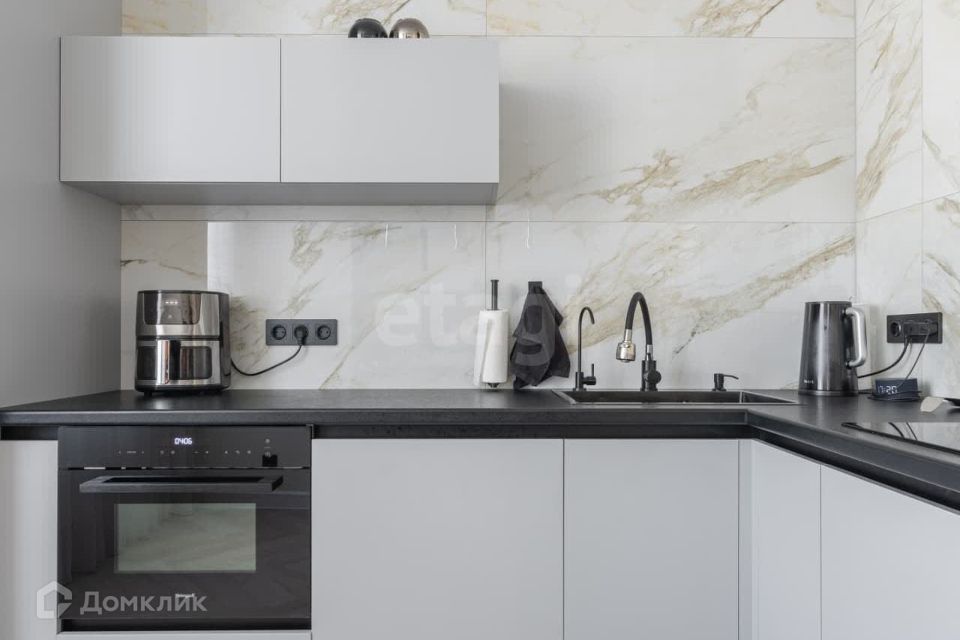 Продаётся 3-комнатная квартира, 84.1 м²