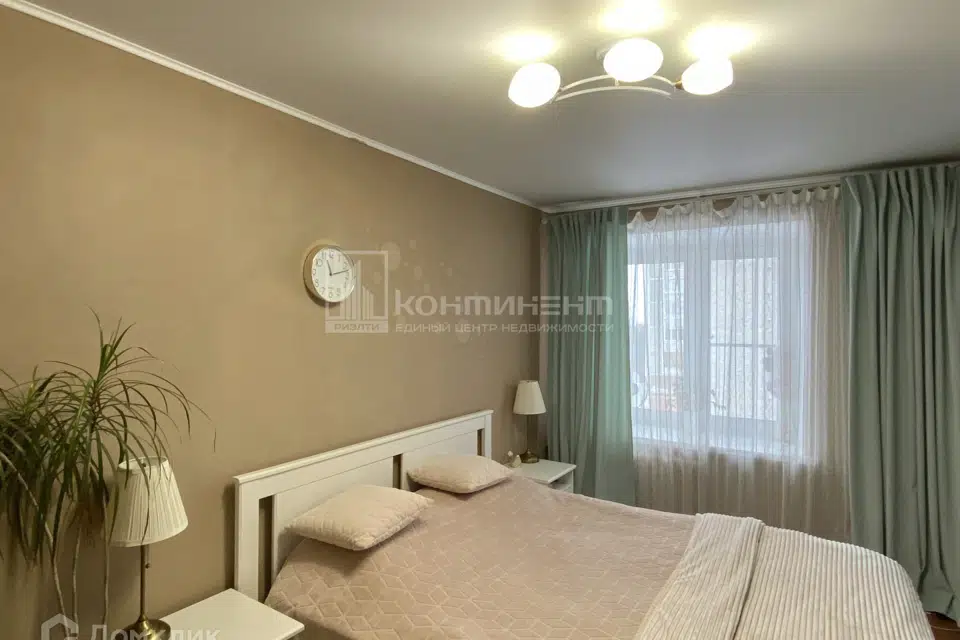 Продаётся 3-комнатная квартира, 57.8 м²
