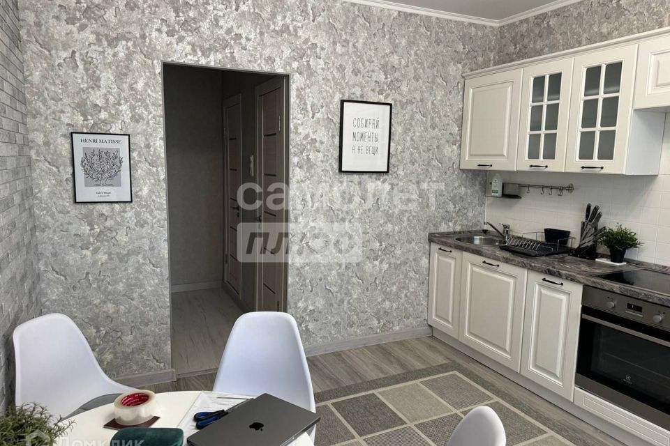 Продаётся 2-комнатная квартира, 58 м²