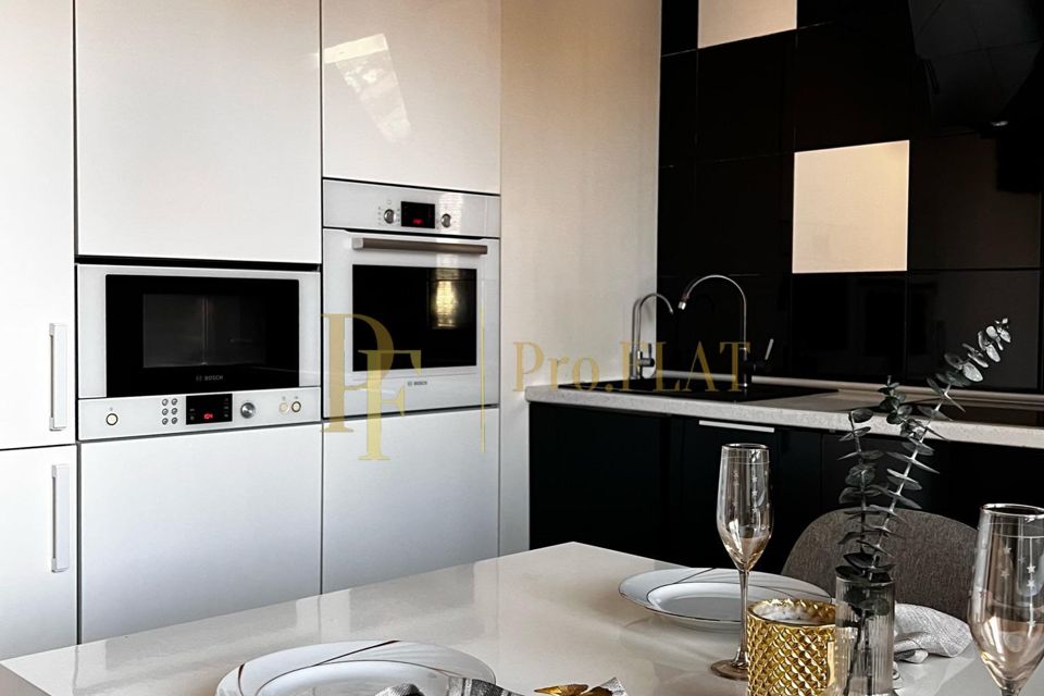 Продаётся 3-комнатная квартира, 80.2 м²