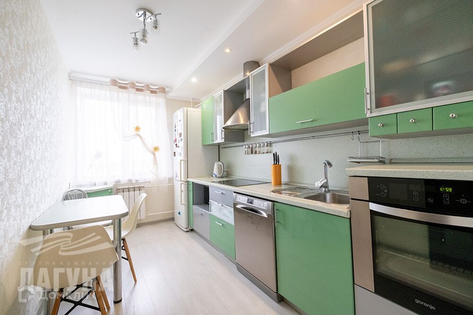 Продаётся 3-комнатная квартира, 65.8 м²