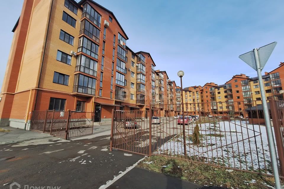 Продаётся 3-комнатная квартира, 109 м²