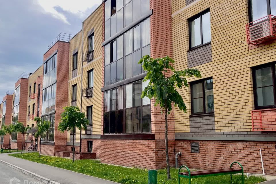 Продаётся 1-комнатная квартира, 35.4 м²
