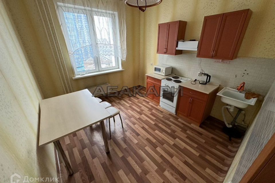 Сдаётся 2-комнатная квартира, 68 м²