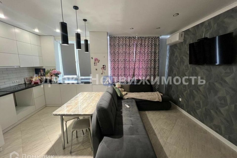 Продаётся 1-комнатная квартира, 48.9 м²